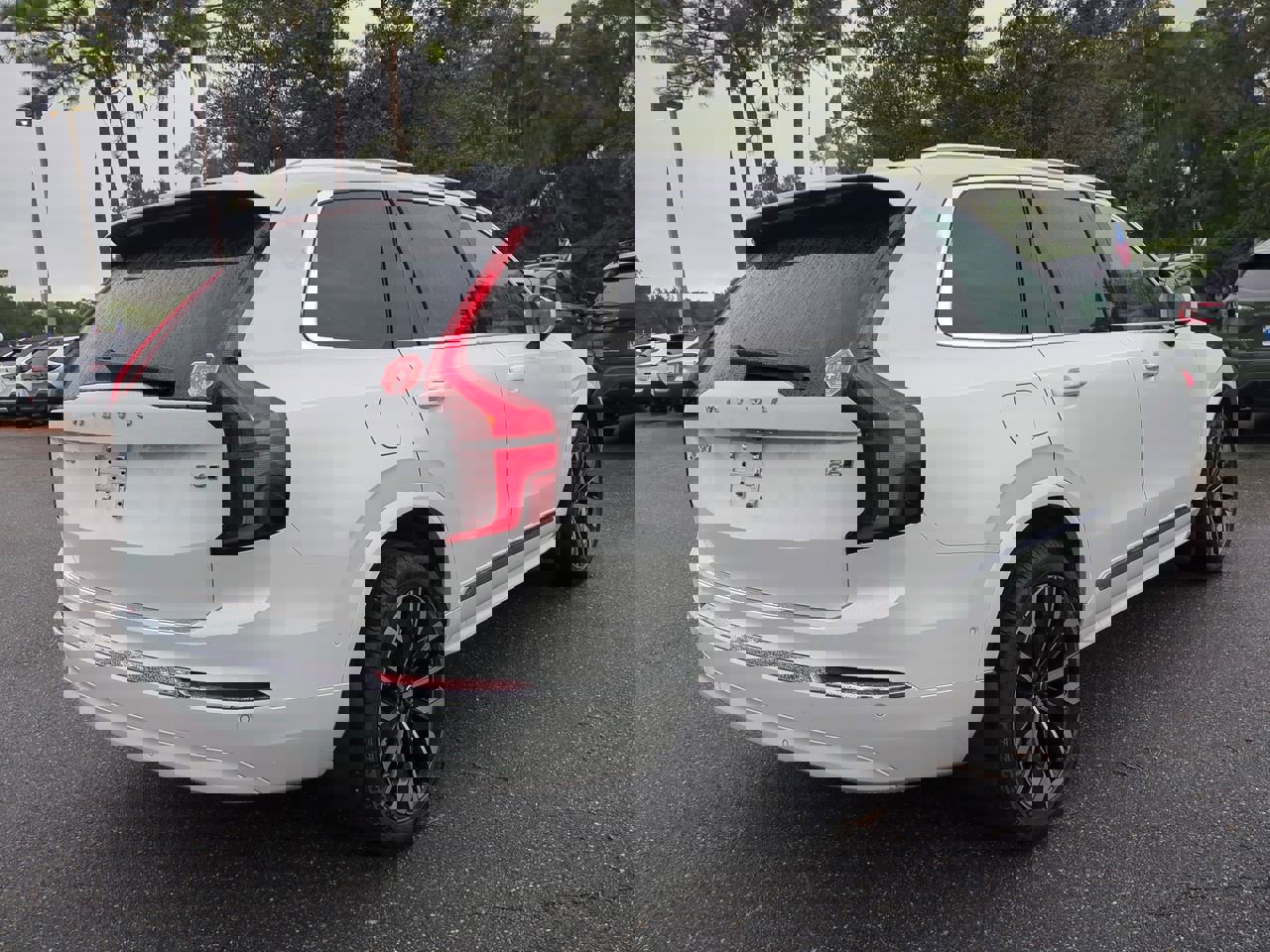 New 2026 Volvo XC90 B6 Plus w/ Protection Package Premier image 4