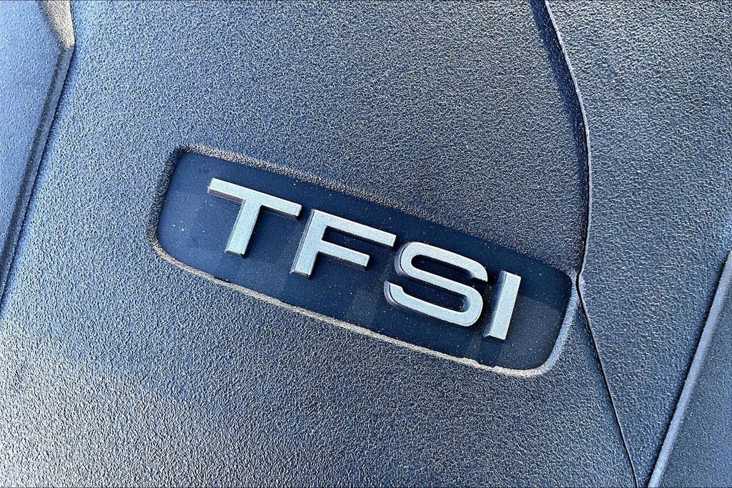 Used 2017 Audi A6 2.0T Premium Plus w/ Premium Plus Package image 34