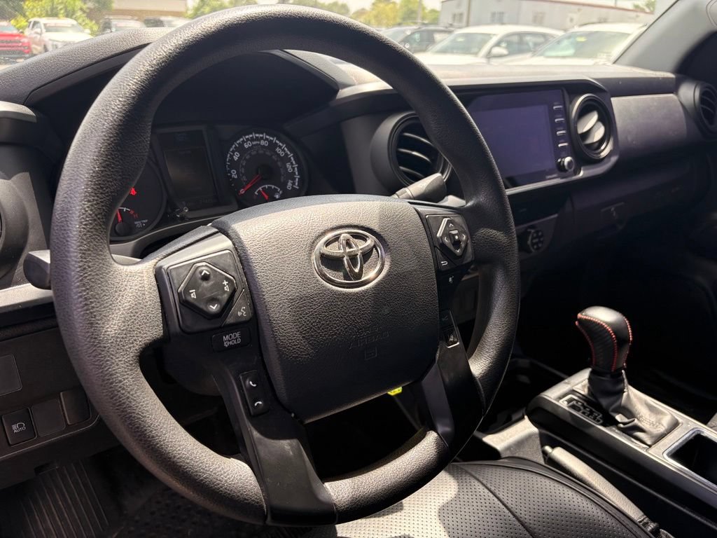 Used 2020 Toyota Tacoma SR w/ SR Convenience Package RWD image 10