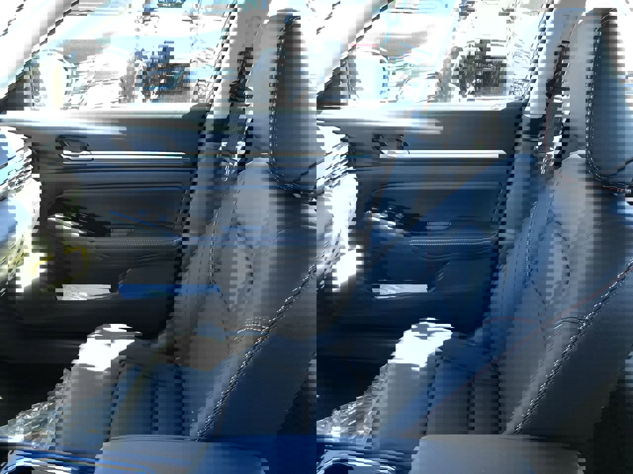 New 2025 Nissan Altima 2.5 SR w/ SR Premium Package image 30