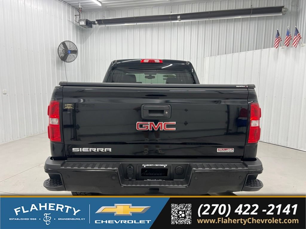 Used 2018 GMC Sierra 2500 SLT w/ Duramax Plus Package AWD/4WD image 4