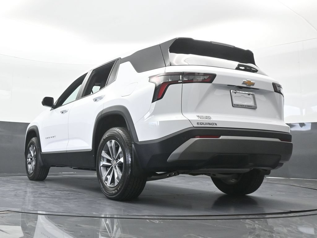 Used 2026 Chevrolet Equinox LT FWD image 59