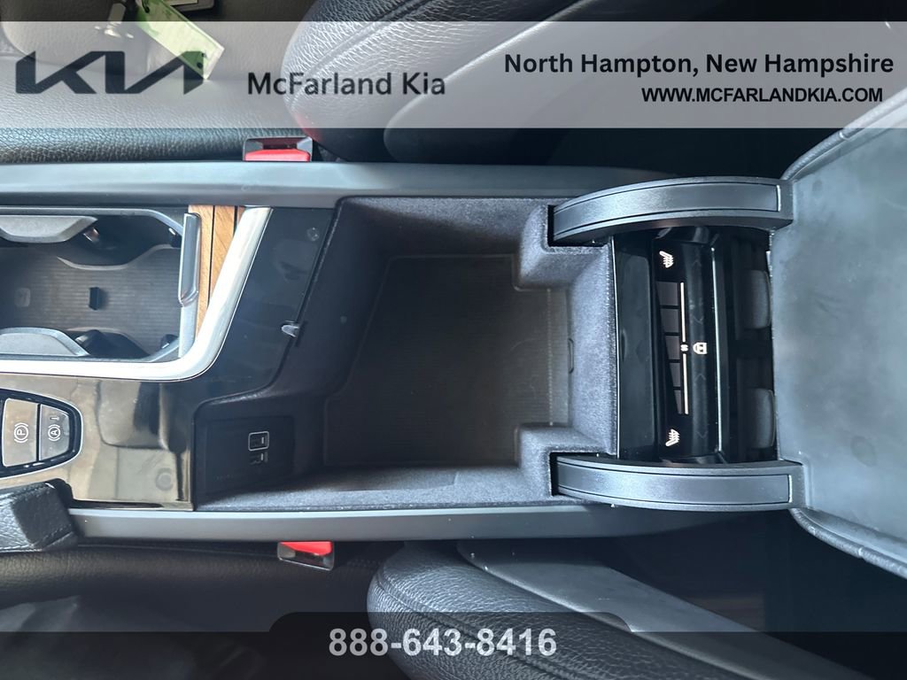 Used 2021 Volvo XC90 T6 Momentum w/ Advanced Package image 27