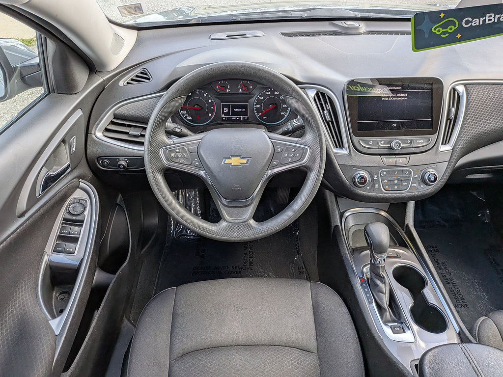 Certified 2025 Chevrolet Malibu LT FWD image 14
