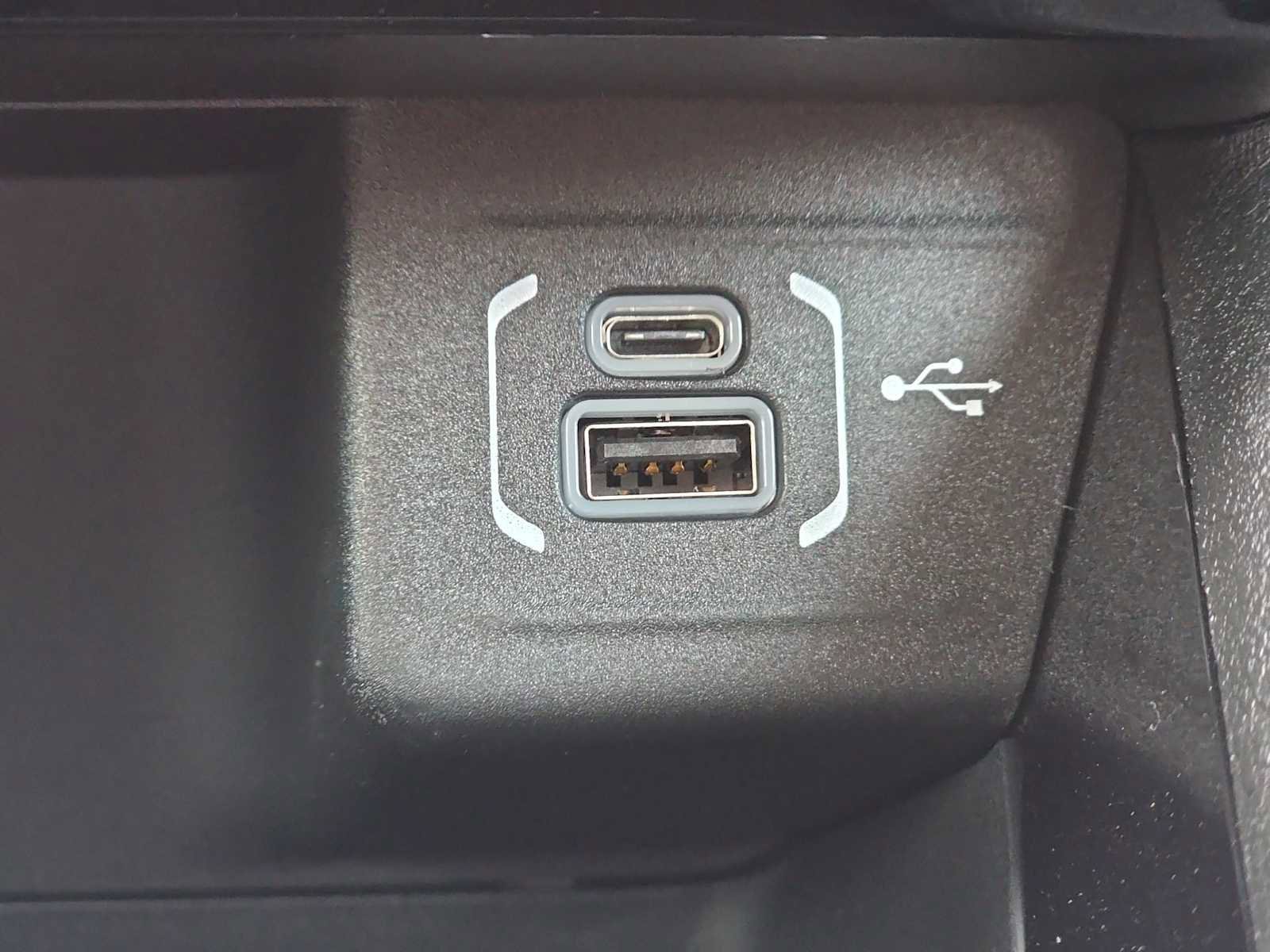New 2026 Jeep Compass Latitude AWD/4WD image 9