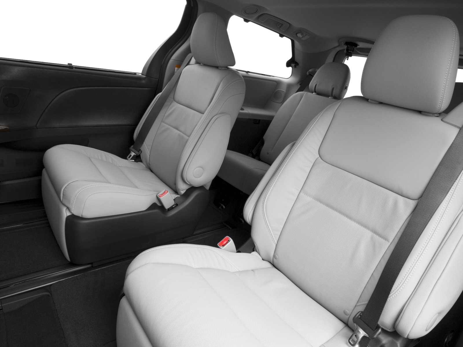 Used 2017 Toyota Sienna XLE w/ XLE Navigation Package FWD image 11