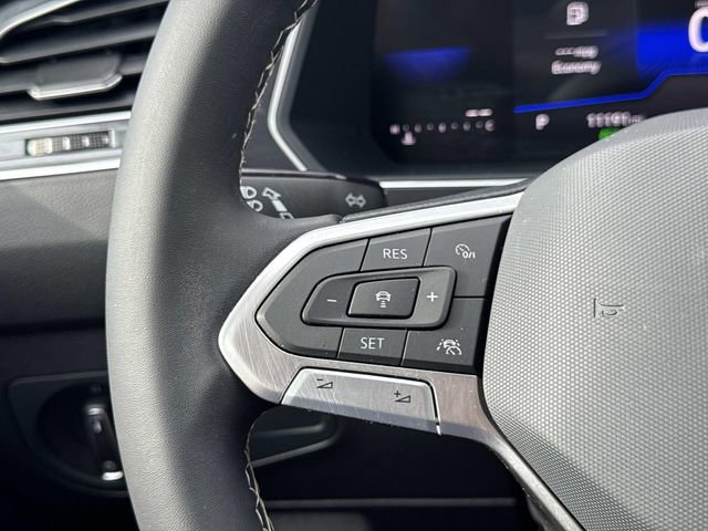 Certified 2023 Volkswagen Tiguan SE image 16