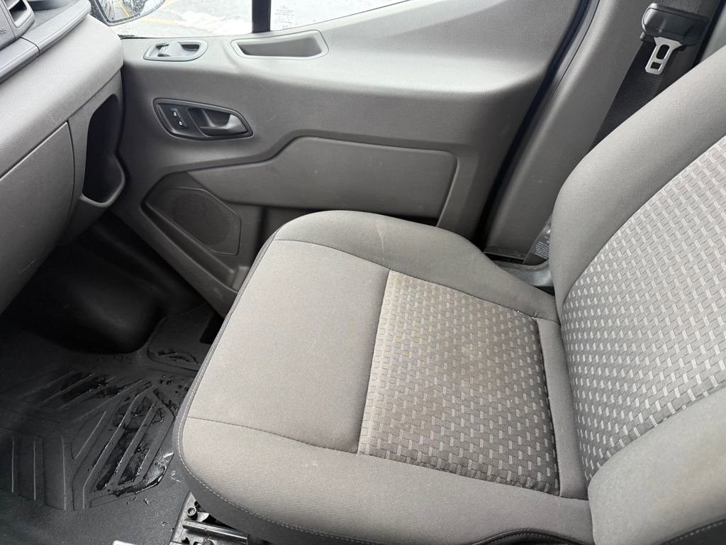 Used 2020 Ford Transit 250 Low Roof image 21