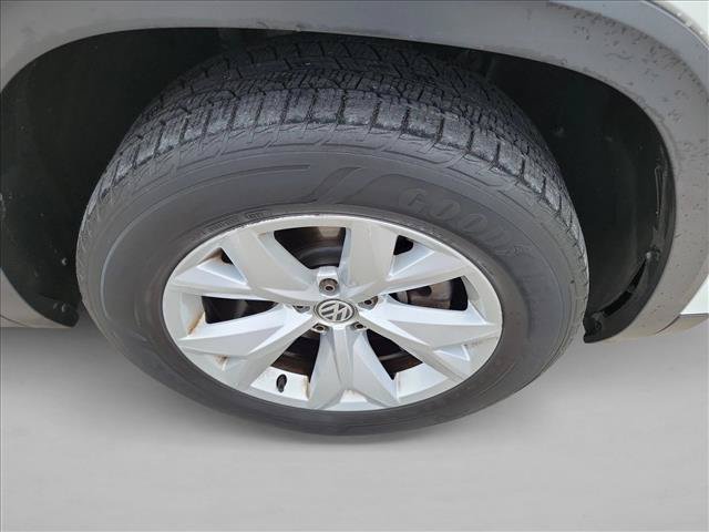 Used 2018 Volkswagen Atlas SEL FWD image 9