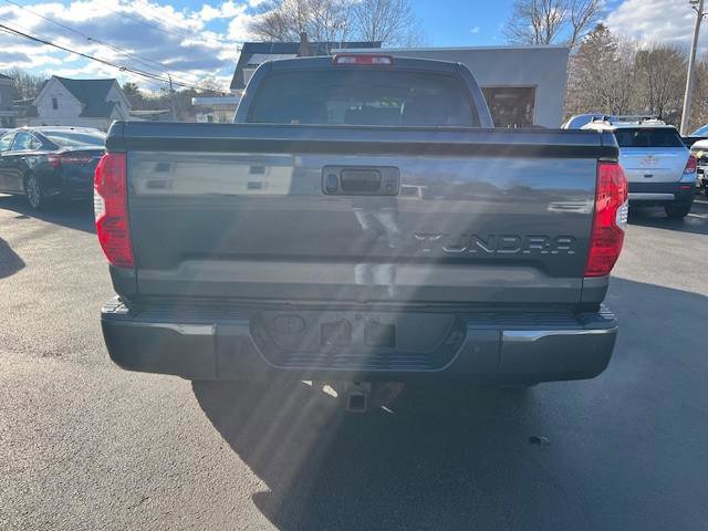 Used 2015 Toyota Tundra Limited w/ Limited Premium Package image 5