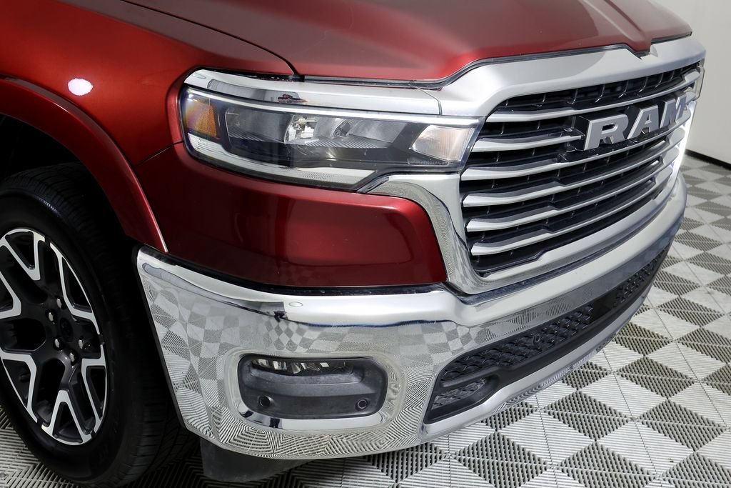 Used 2025 RAM 1500 Laramie AWD/4WD image 38