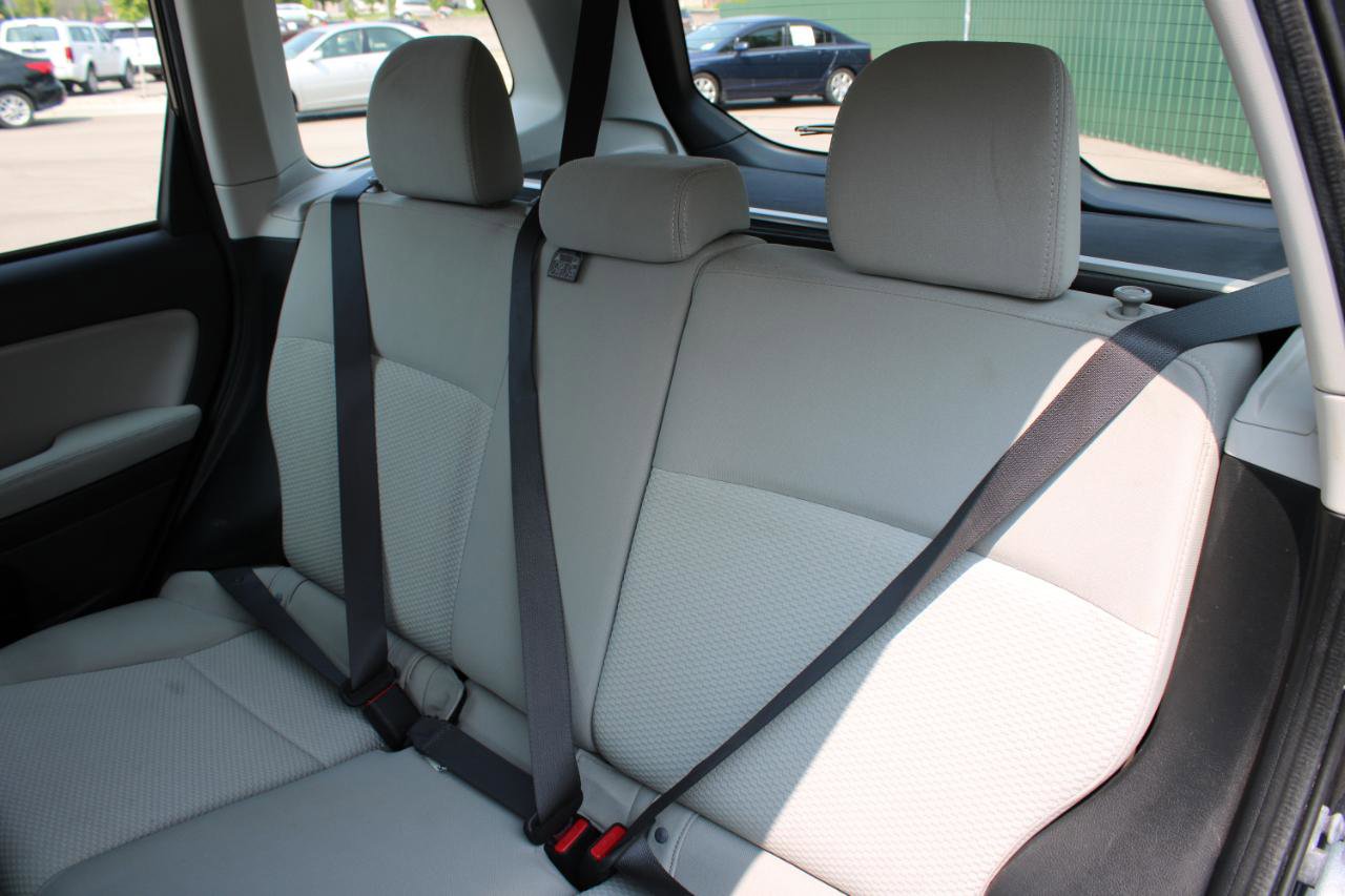 Used 2015 Subaru Forester 2.5i w/ Alloy Wheel Package image 18