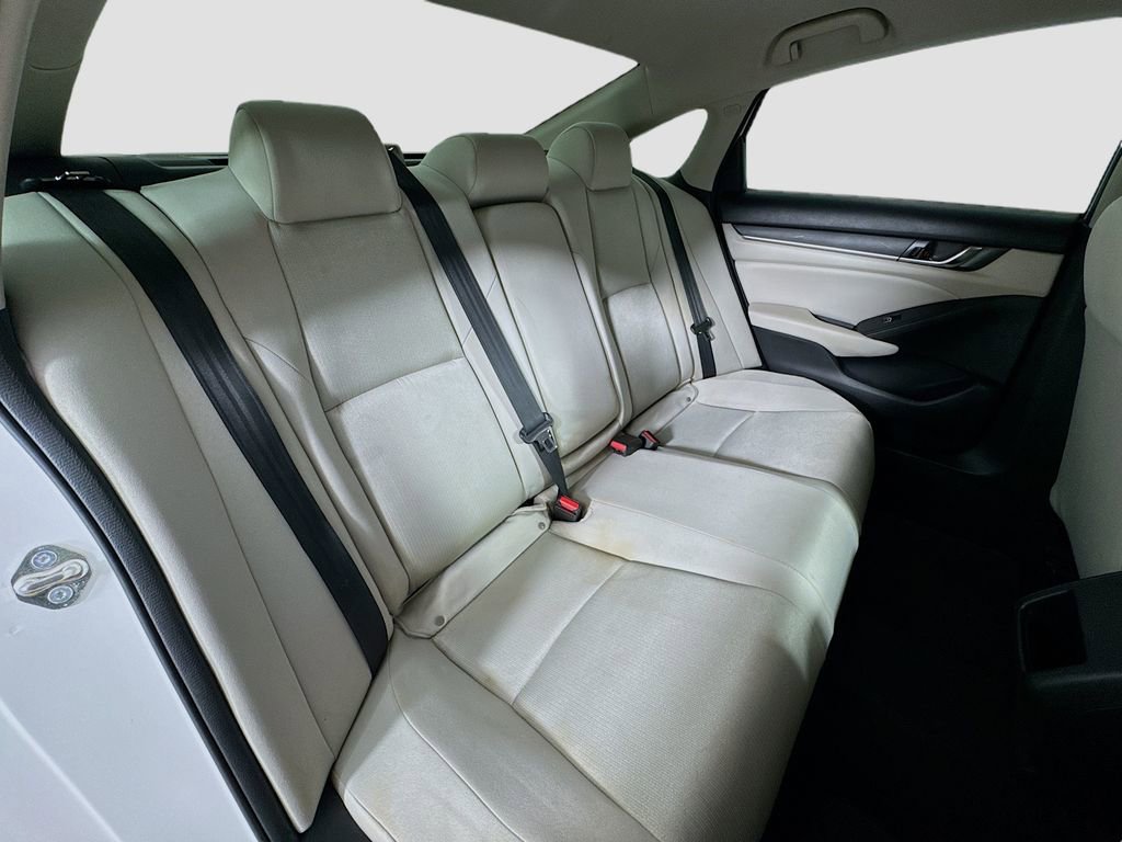 Used 2018 Honda Accord LX image 25
