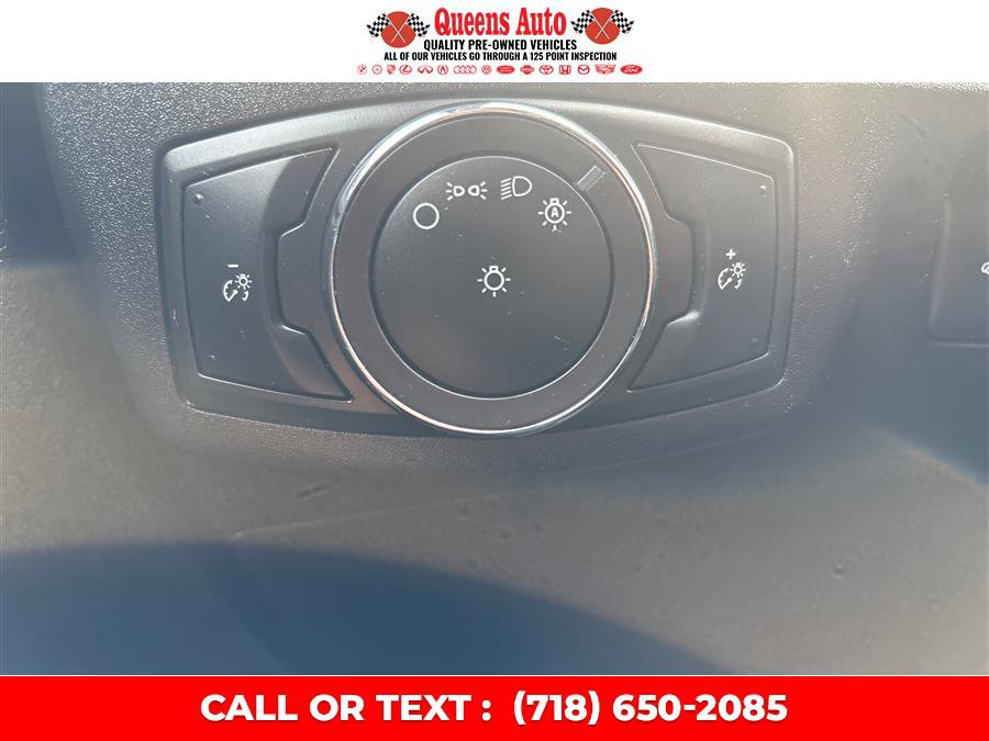 Used 2018 Ford Fusion SE image 20