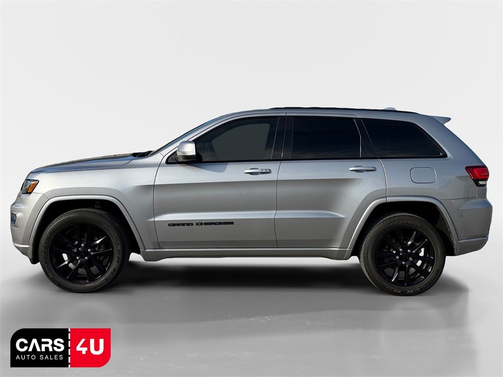 Used 2020 Jeep Grand Cherokee Altitude image 4