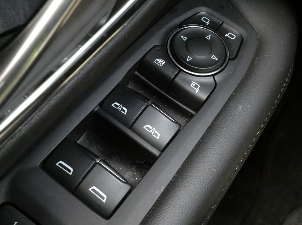 Used 2023 Chevrolet Tahoe Premier AWD/4WD image 20