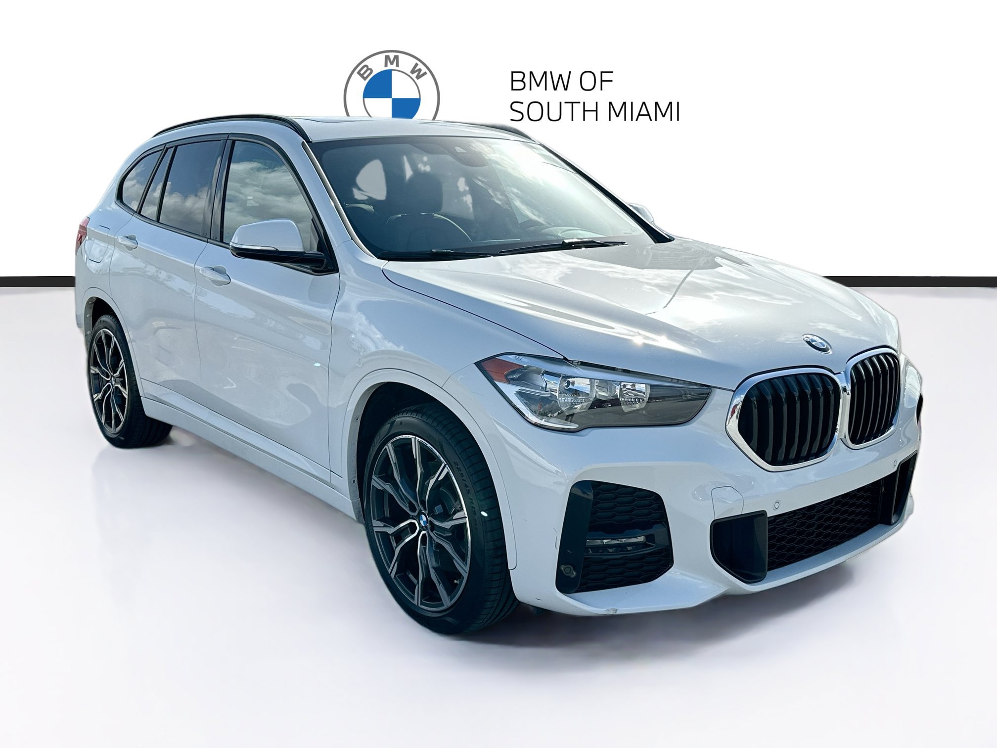 Used 2021 BMW X1 sDrive28i w/ M Sport Package FWD image 1