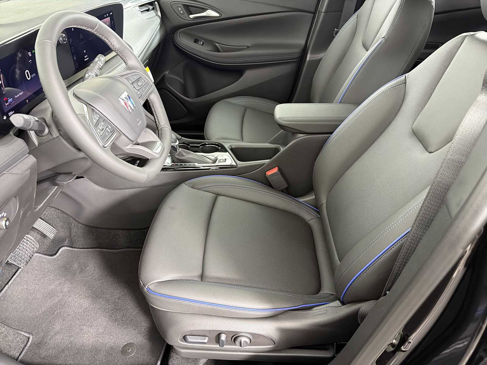 New 2026 Buick Encore GX Sport Touring w/ Advanced Technology Package FWD image 7