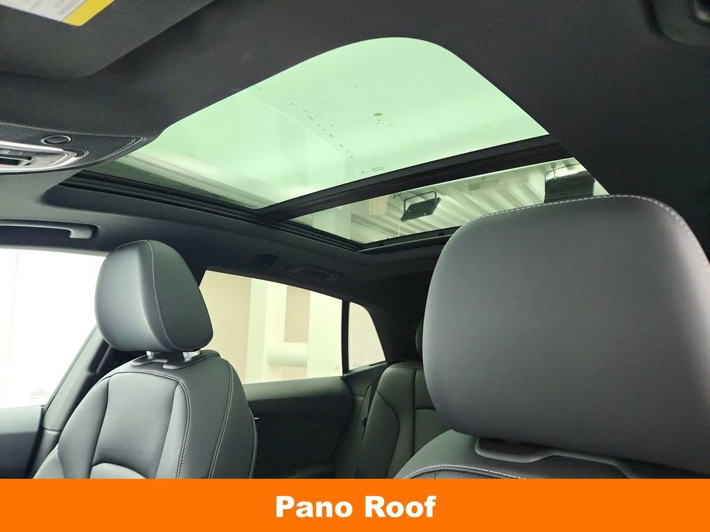 Used 2019 Audi Q8 Premium Plus w/ Premium Plus AWD/4WD image 13