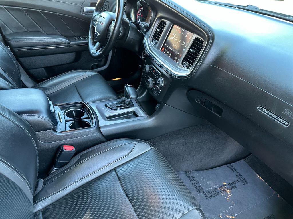 Used 2022 Dodge Charger SXT w/ Plus Group RWD image 14