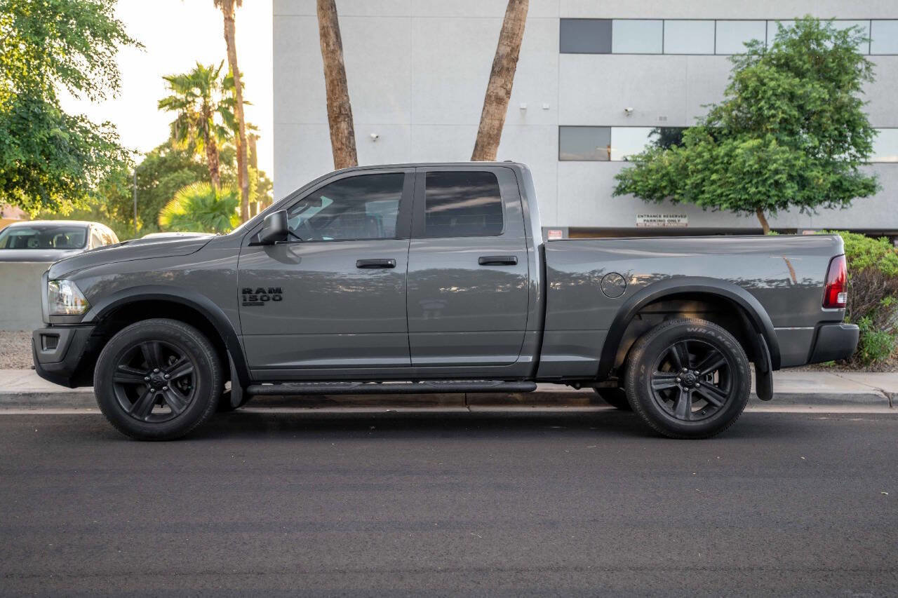 Used 2022 RAM 1500 Classic Warlock w/ Ceramic Gray Warlock Package image 2