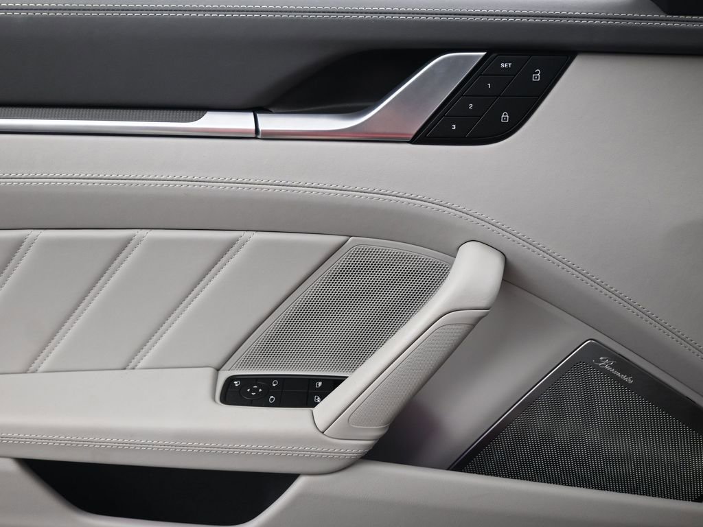 Certified 2022 Porsche 911 Turbo S AWD/4WD image 14