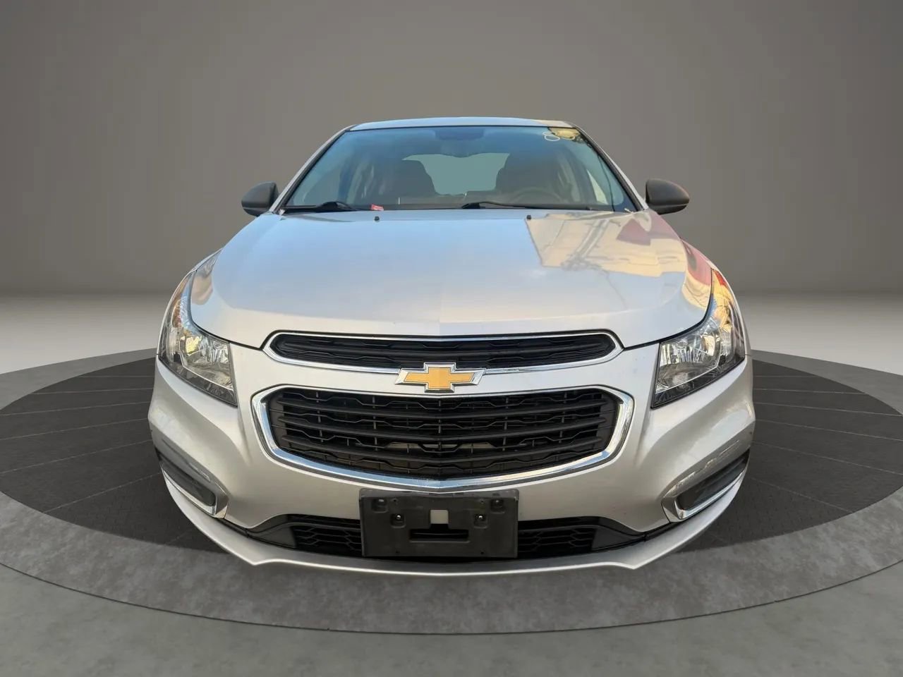 Used 2016 Chevrolet Cruze LS image 2