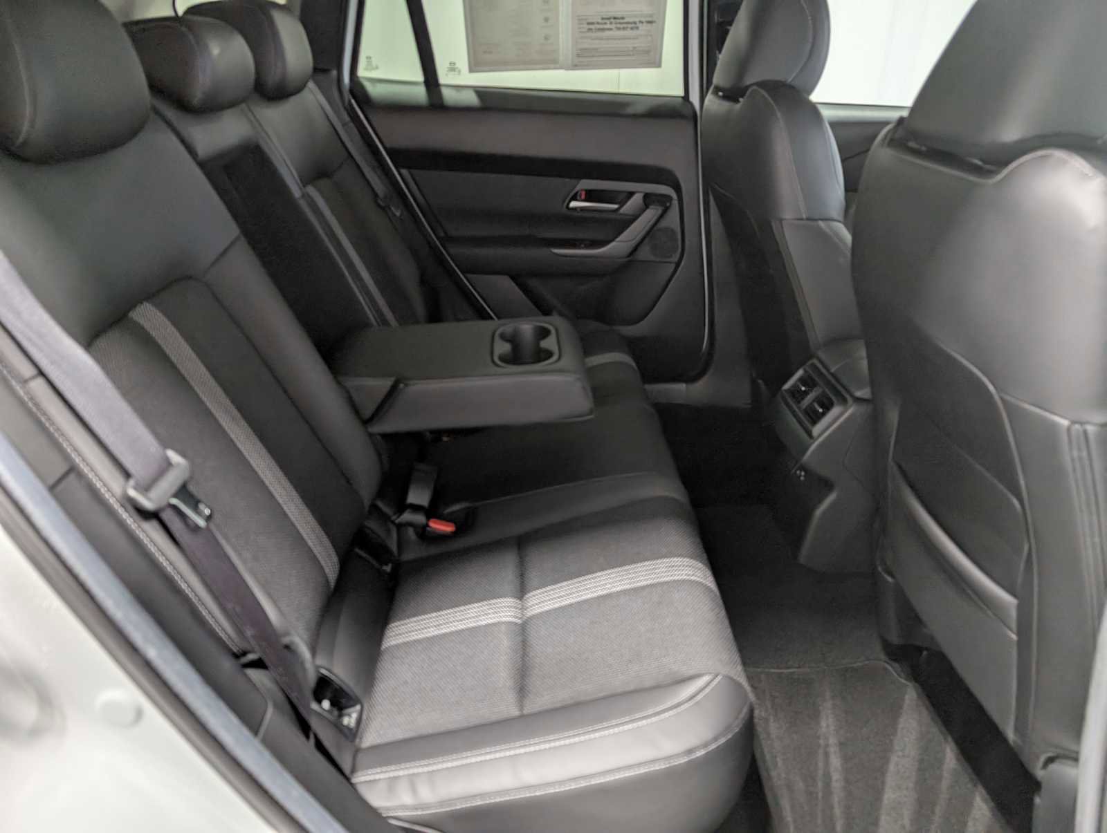 Used 2025 MAZDA CX-50 AWD 2.5 S w/ Preferred Package image 39