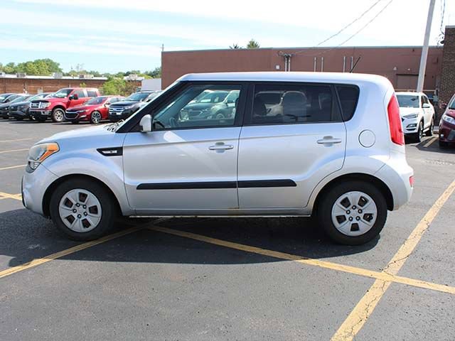 Used 2012 Kia Soul FWD image 7