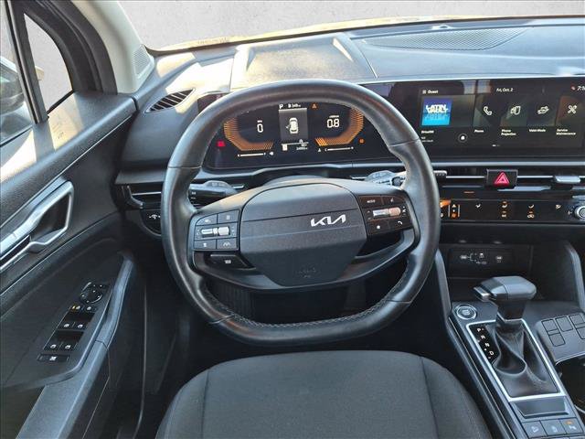 Used 2026 Kia Sportage LX FWD image 13