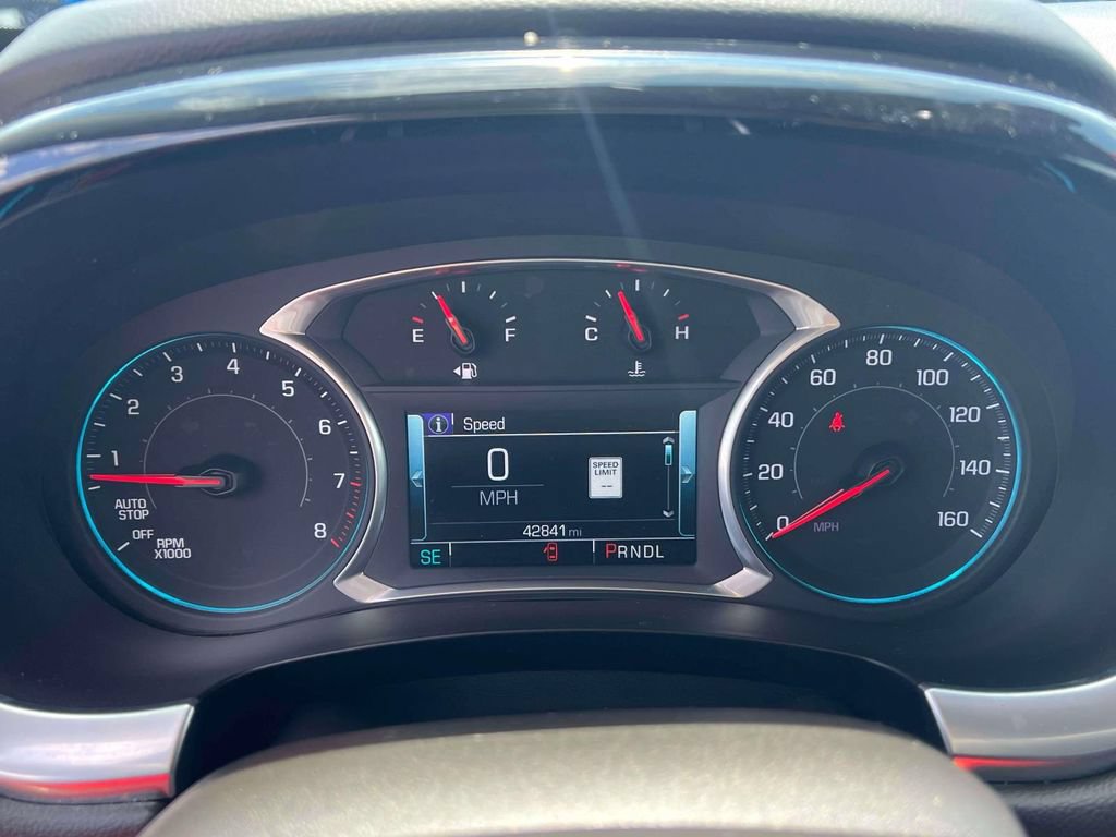 Used 2019 Chevrolet Traverse LT w/ LT Premium Package AWD/4WD image 28