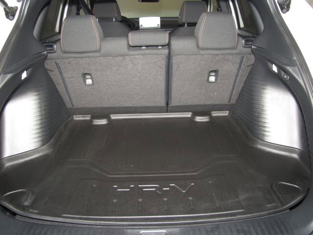 Certified 2025 Honda HR-V Sport image 15