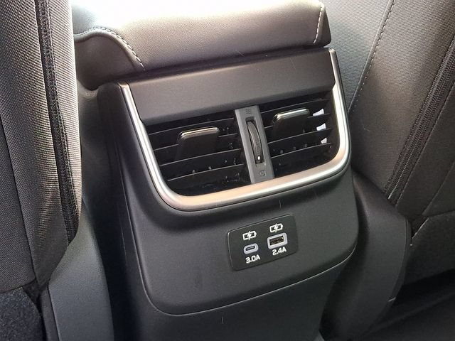 Used 2025 Subaru Outback Premium AWD/4WD image 21