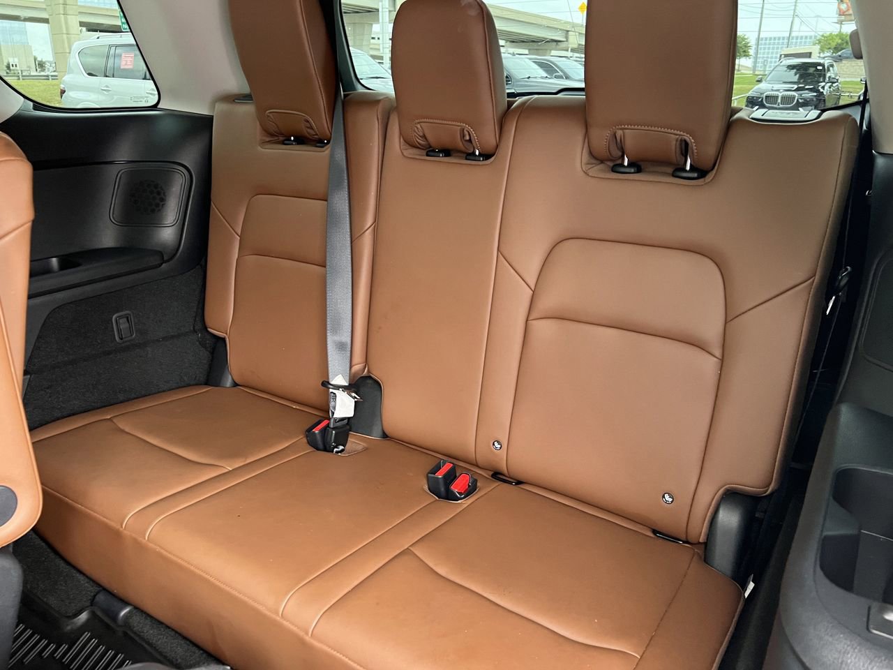 Certified 2024 Nissan Pathfinder Platinum FWD image 26