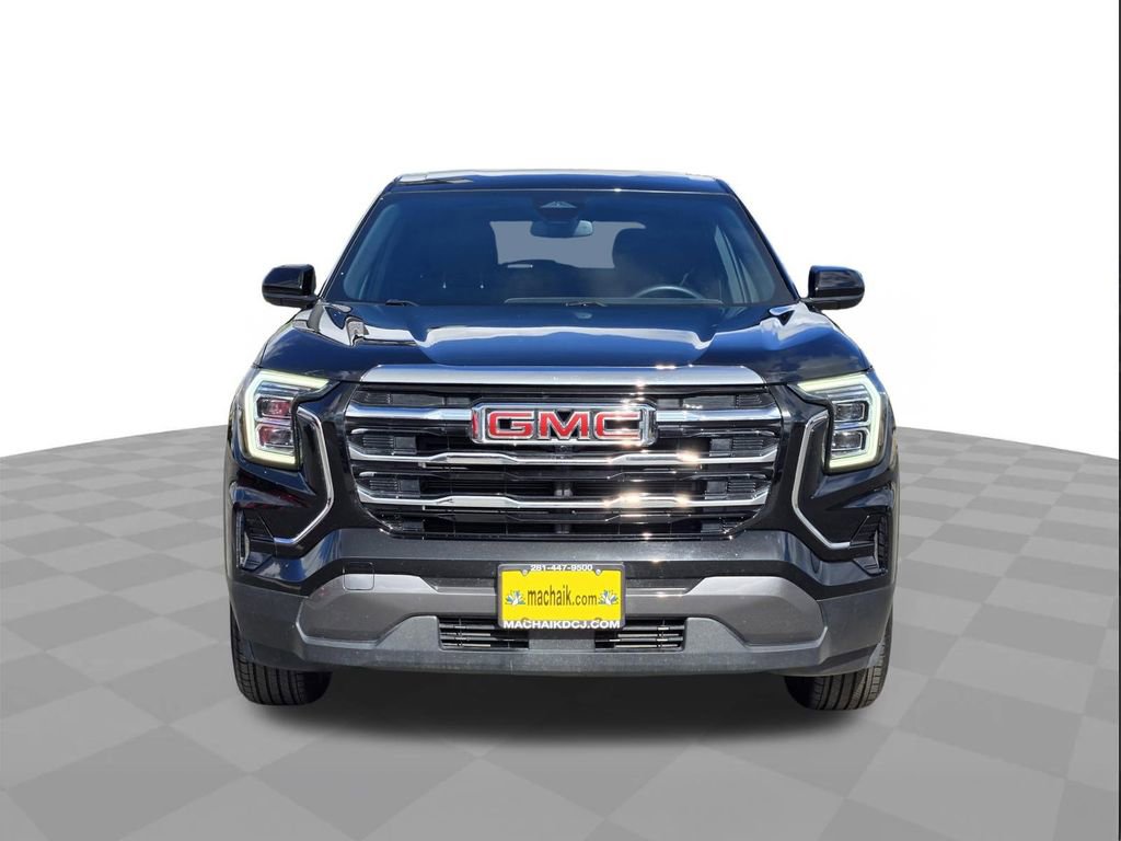 Used 2025 GMC Terrain Elevation FWD image 2