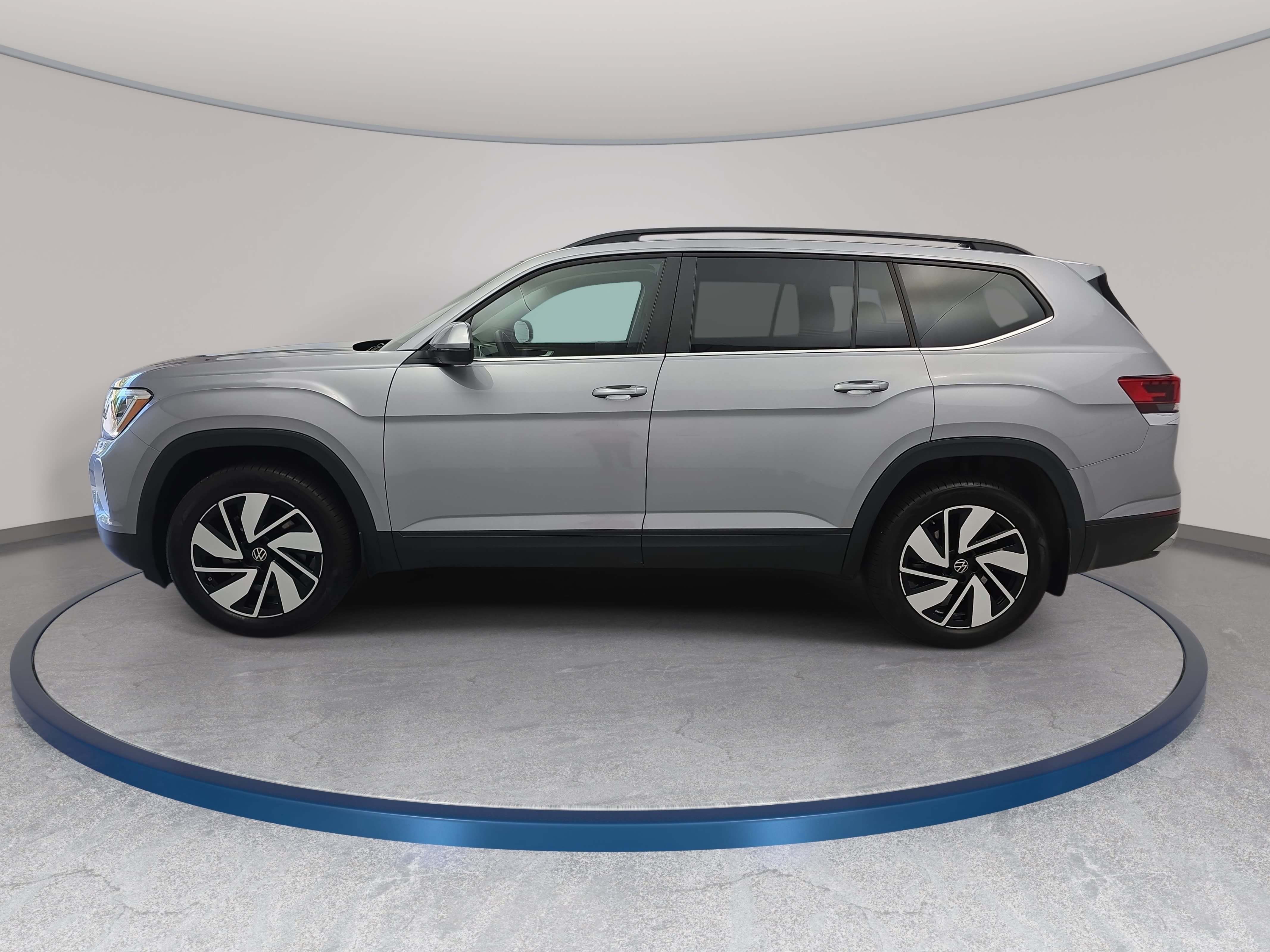 Certified 2025 Volkswagen Atlas SE AWD/4WD image 8