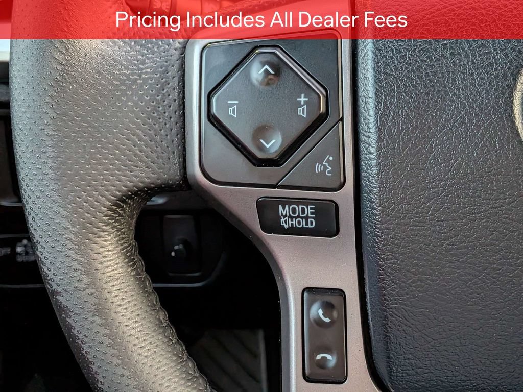 Used 2016 Toyota Tacoma SR5 w/ SR5 Appearance Package (DN) RWD image 27