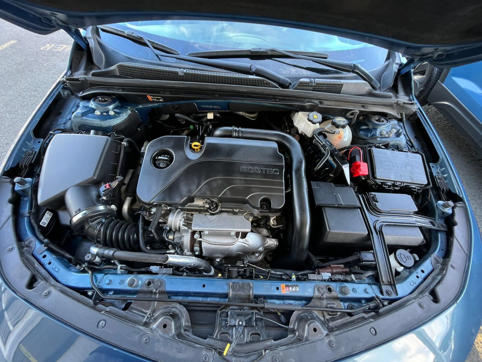 Used 2024 Chevrolet Malibu LT FWD image 33