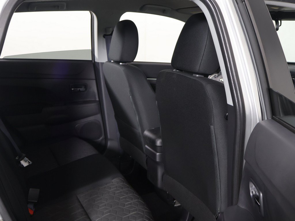 New 2027 Mitsubishi Outlander Sport FWD image 24