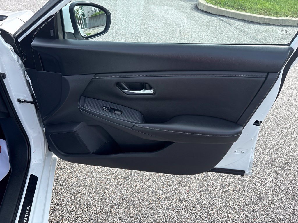 Used 2025 Nissan Sentra SV w/ All-Weather Package FWD image 26