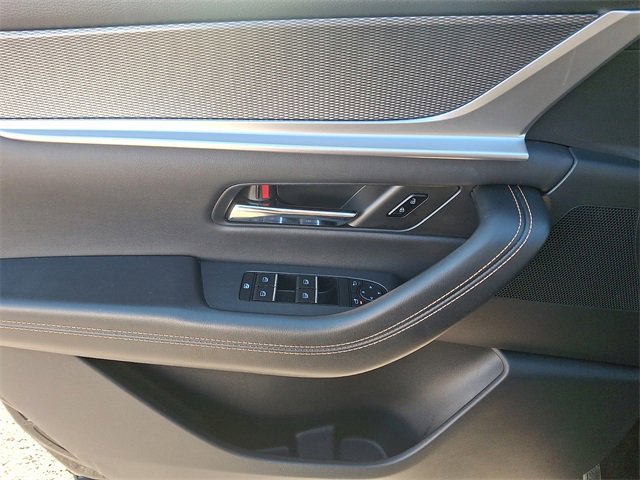 Used 2025 MAZDA CX-70 3.3 Turbo w/ Preferred Package image 12