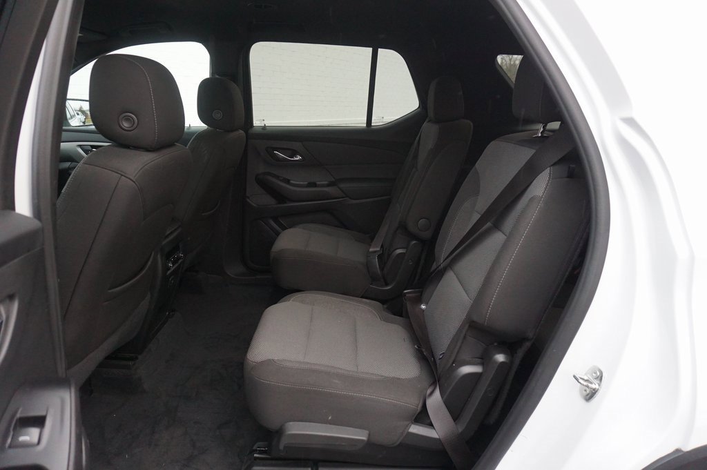 Certified 2023 Chevrolet Traverse LT w/ LPO, Floor Liner Package image 11