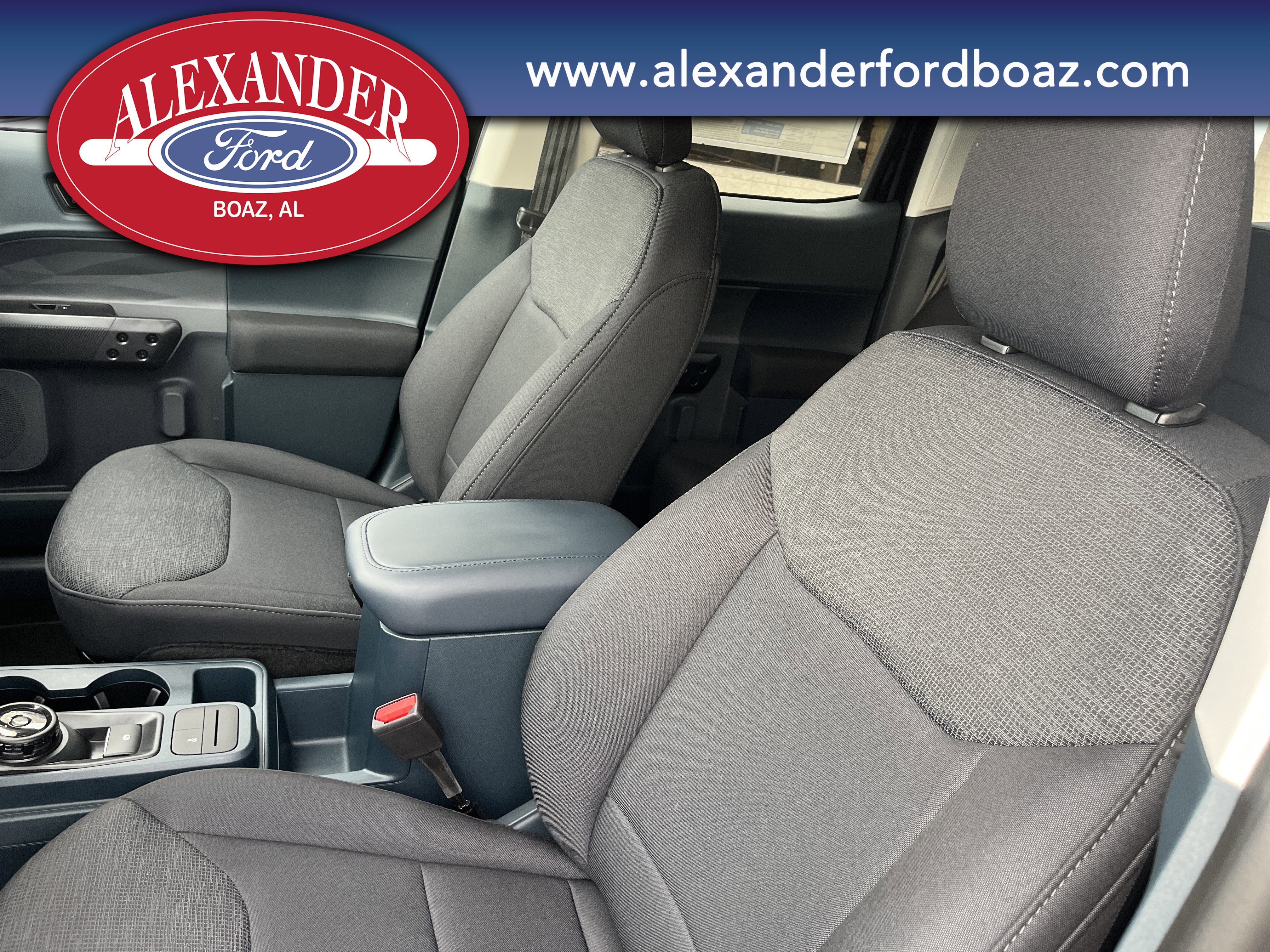 New 2025 Ford Maverick XL image 11