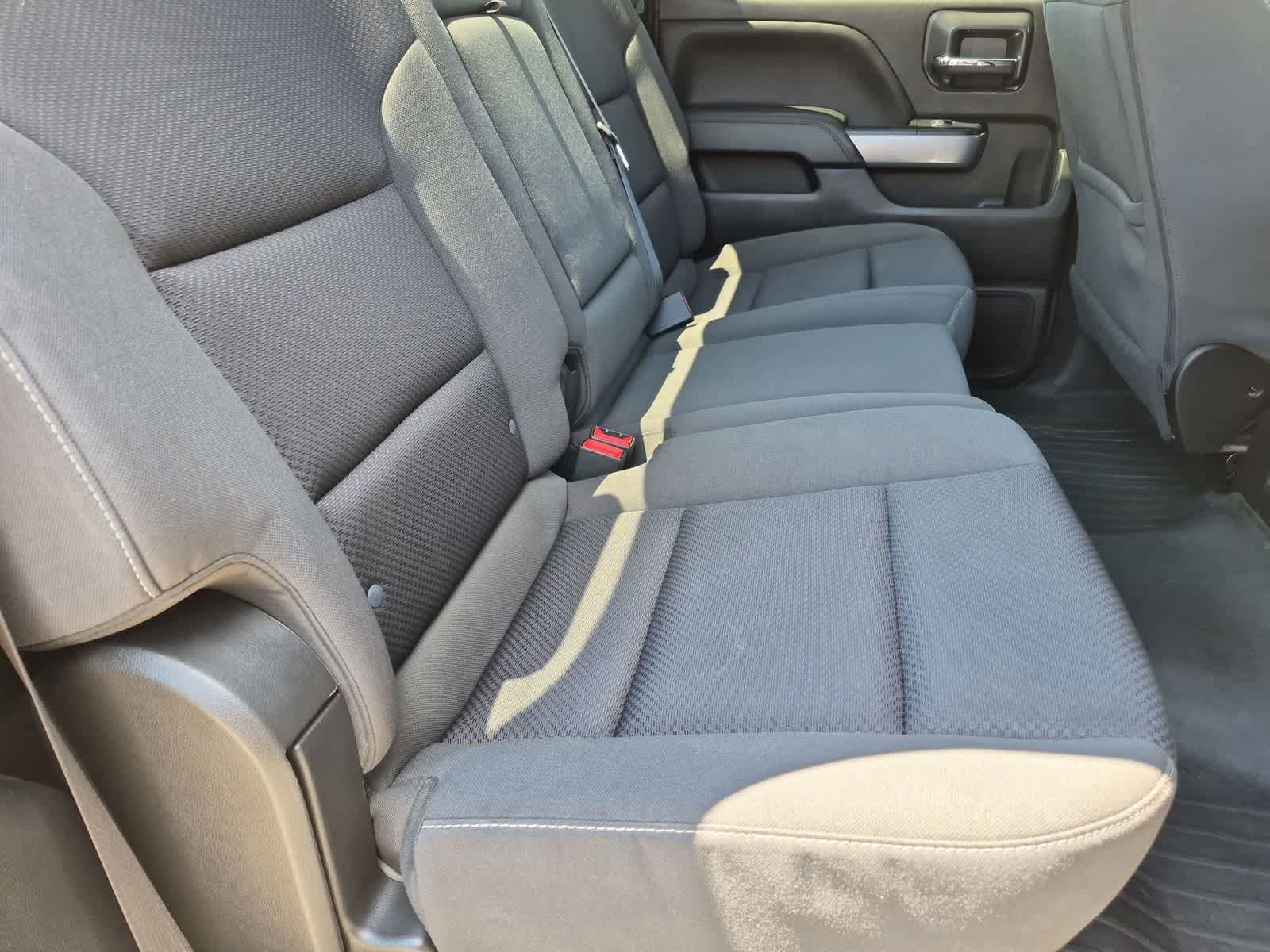 Used 2018 Chevrolet Silverado 1500 LT w/ All Star Edition AWD/4WD image 21