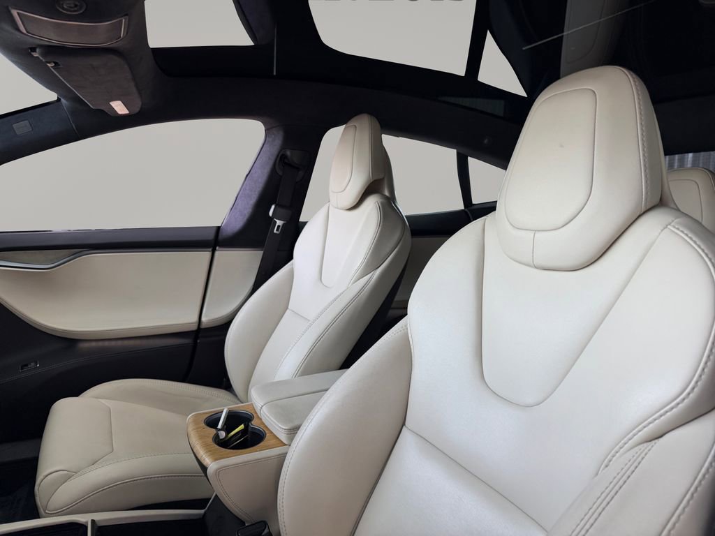 Used 2020 Tesla Model S Long Range AWD/4WD image 9