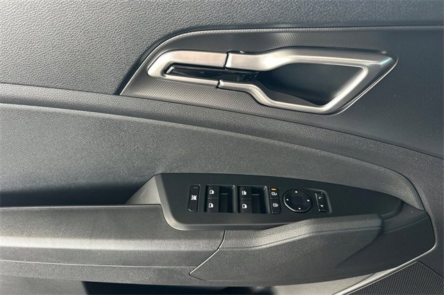 New 2026 Kia Sportage LX image 12