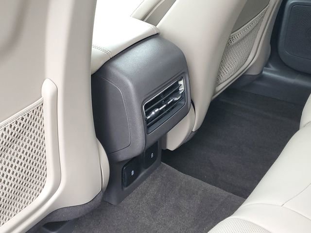 Certified 2023 Lincoln Corsair AWD w/ Equipment Group 101A image 29