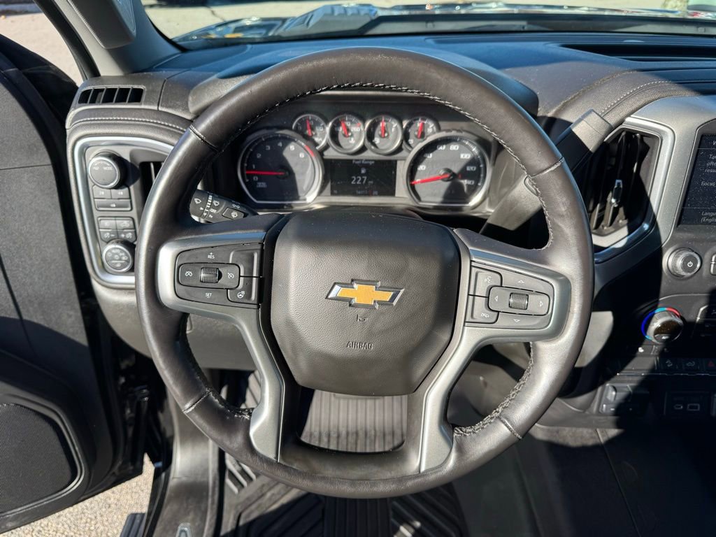 Used 2020 Chevrolet Silverado 2500 LT w/ Convenience Package image 12