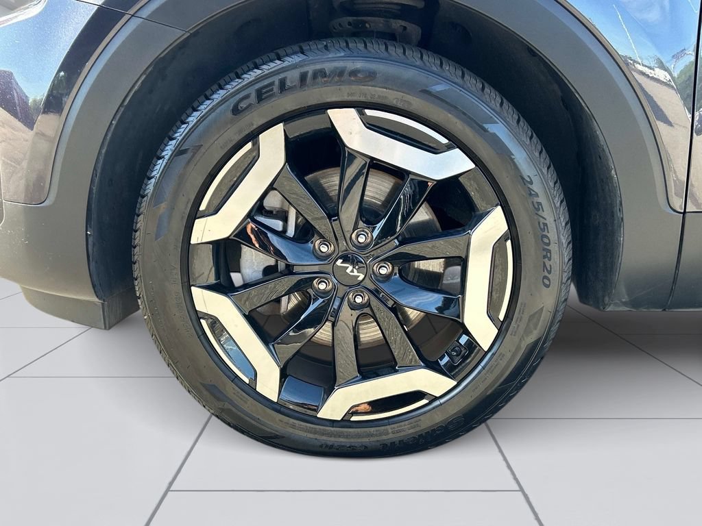 Used 2025 Kia Telluride S AWD/4WD image 12