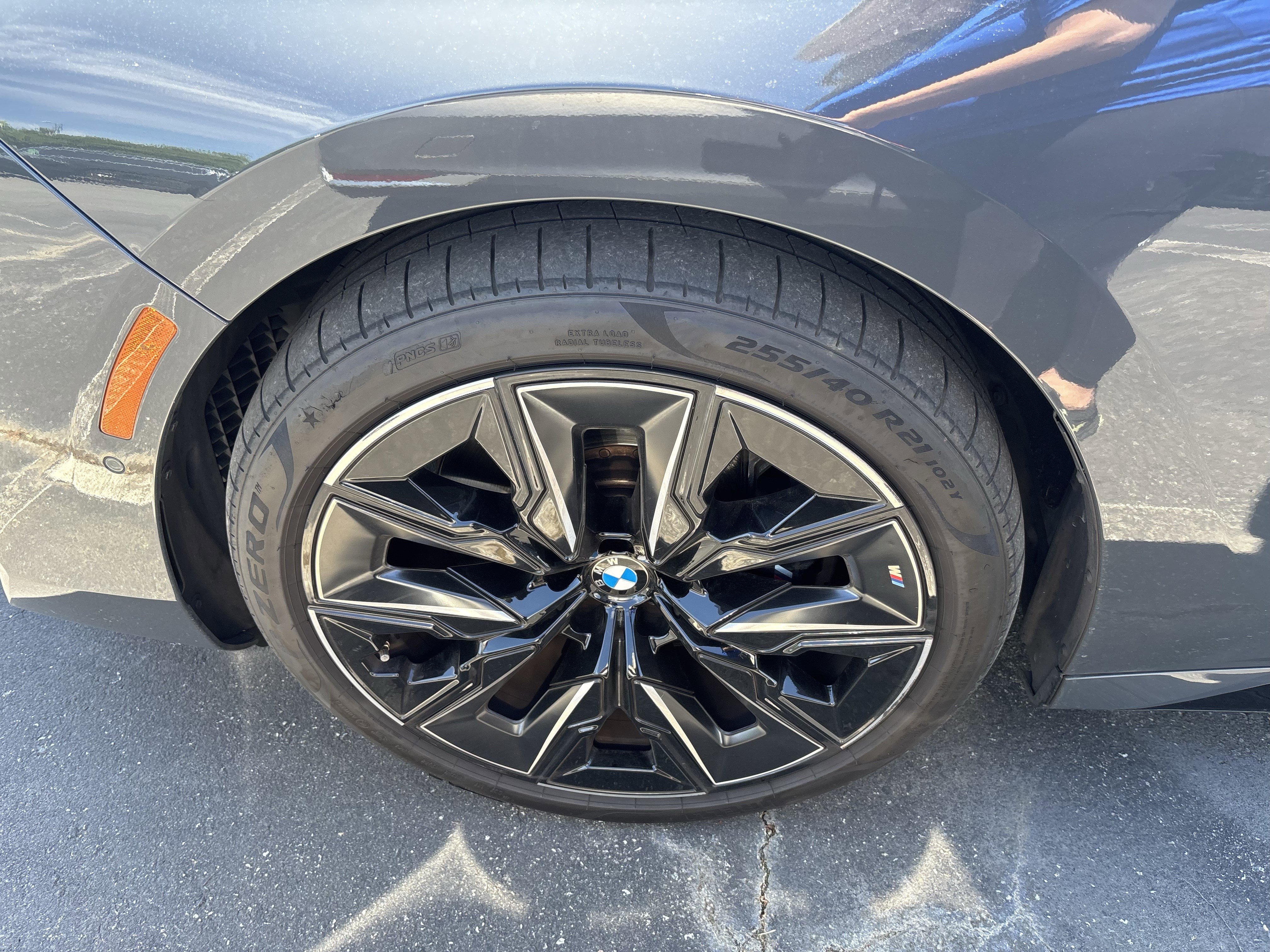 Certified 2023 BMW 740i RWD image 35